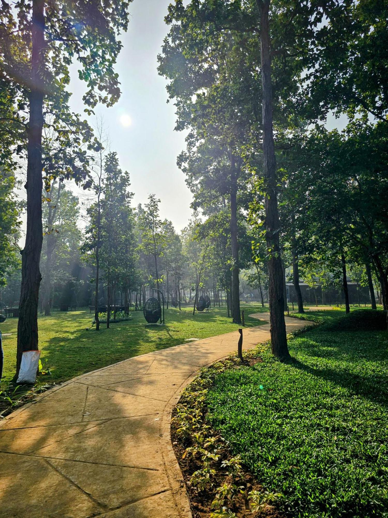 Hotel Sonar Bangla Joypur Forest מראה חיצוני תמונה